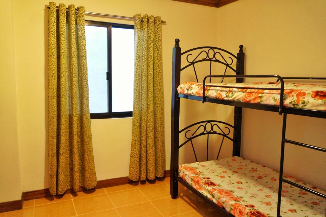 Elaine'S Homestay Dumaguete City Ngoại thất bức ảnh